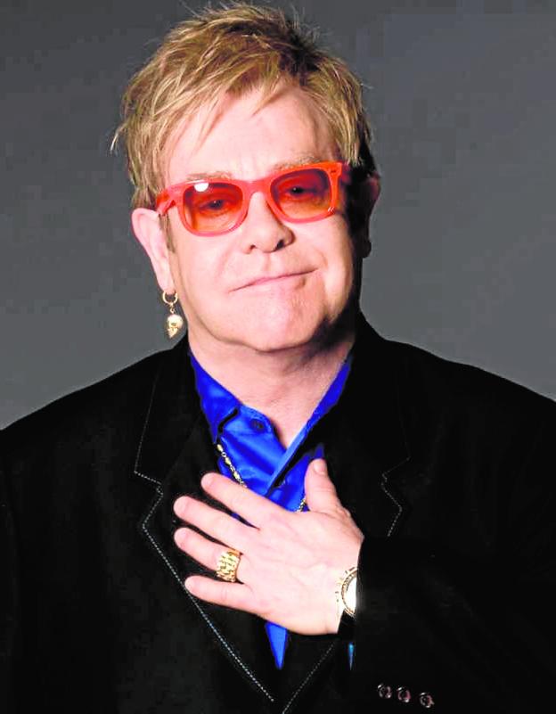 Elton John: «Los médicos me dieron 24 horas de vida»